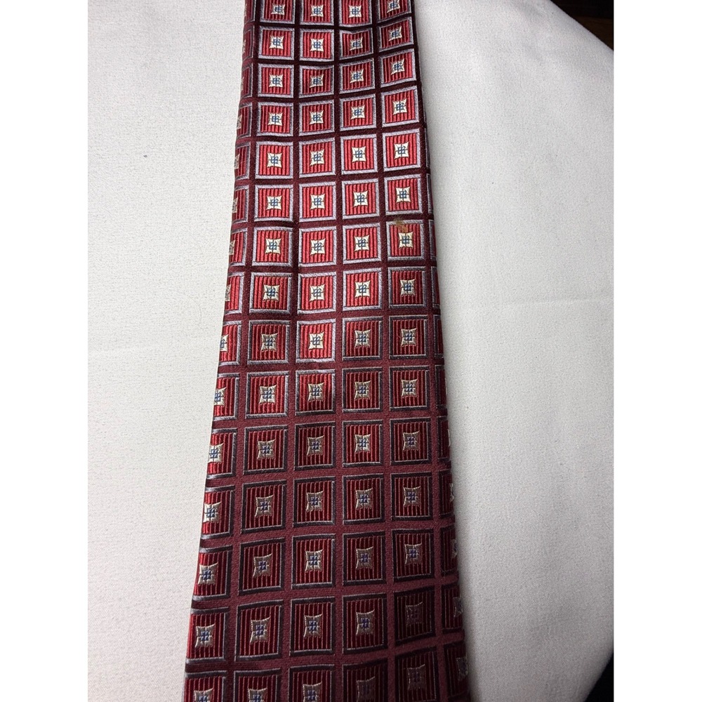 JOS A BANK Signature Silk Geometric Pattern Burgundy Mens Necktie